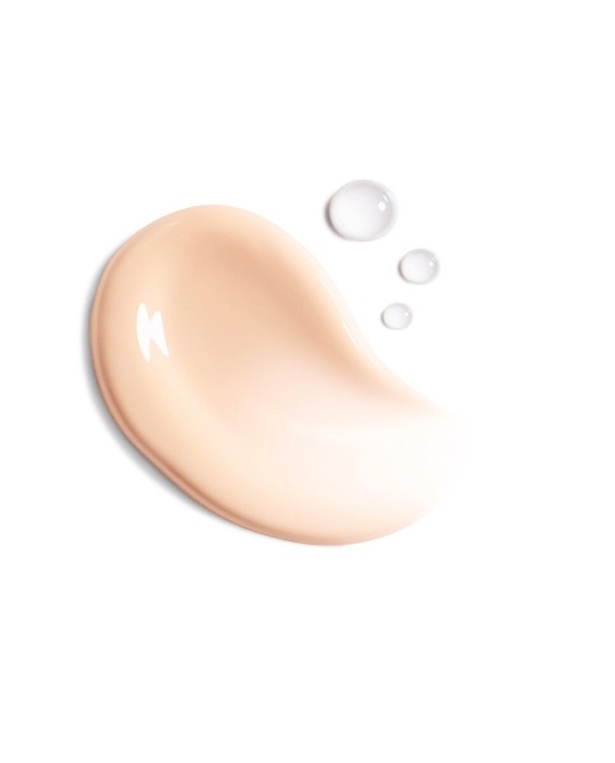 Fondo de maquillaje ligero - tez natural duración 24 h* - 96 %** de ingredientes de origen natural