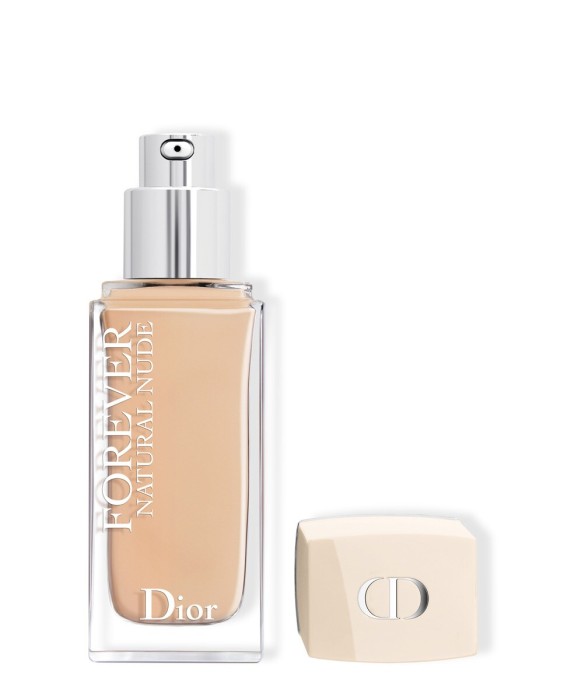 Fondo de maquillaje ligero - tez natural duración 24 h* - 96 %** de ingredientes de origen natural