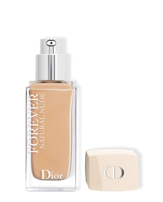 Fondo de maquillaje ligero - tez natural duración 24 h* - 96 %** de ingredientes de origen natural