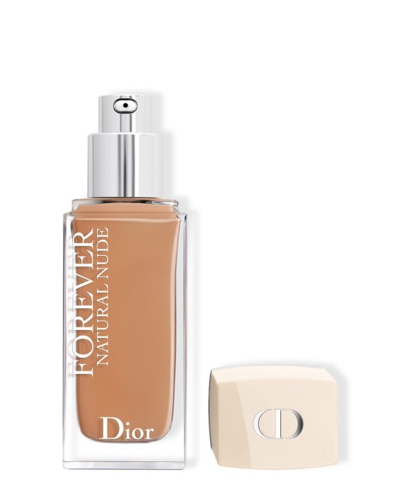 Fondo de maquillaje ligero - tez natural duración 24 h* - 96 %** de ingredientes de origen natural