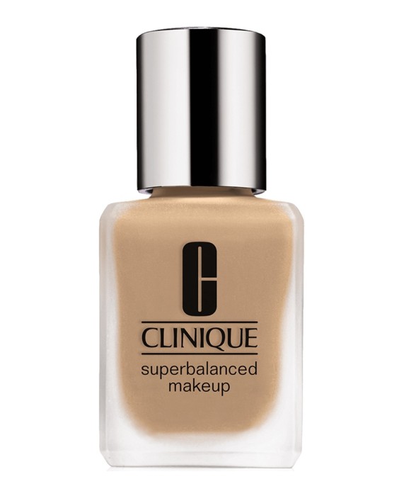 Base de maquillaje Superbalanced Piel normal/mixta Clinique
