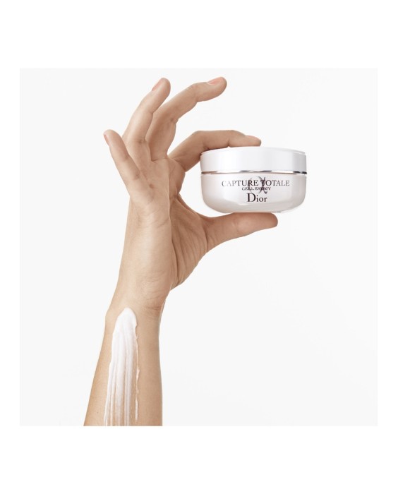 Dior Capture Totale Укрепляющий и корректирующий крем для лица