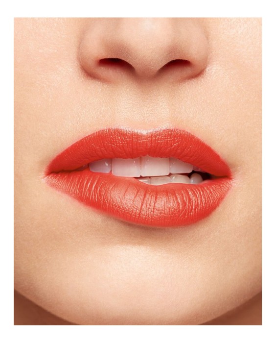 Barra de labios Joli Rouge Velvet Clarins