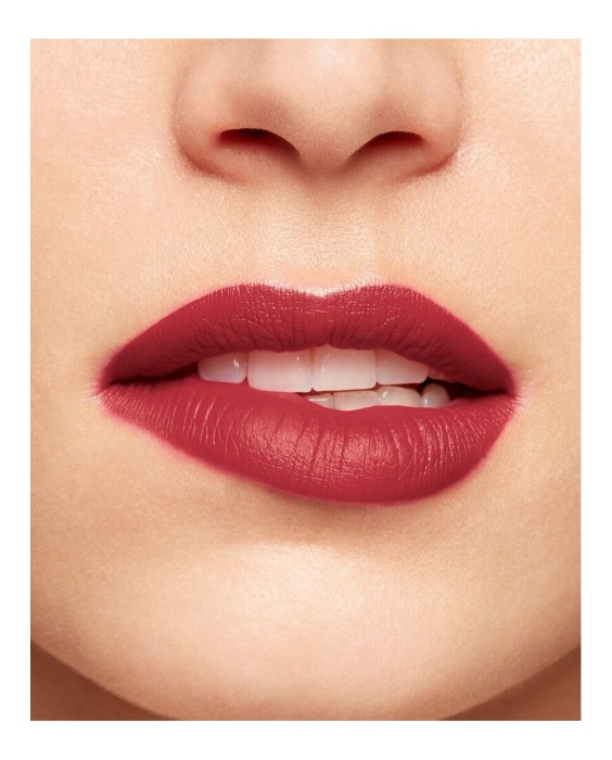 Barra de labios Joli Rouge Velvet Clarins