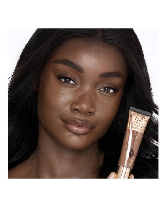 Charlotte Tilbury Charlotte's Beautiful Skin Foundation Тональная основа