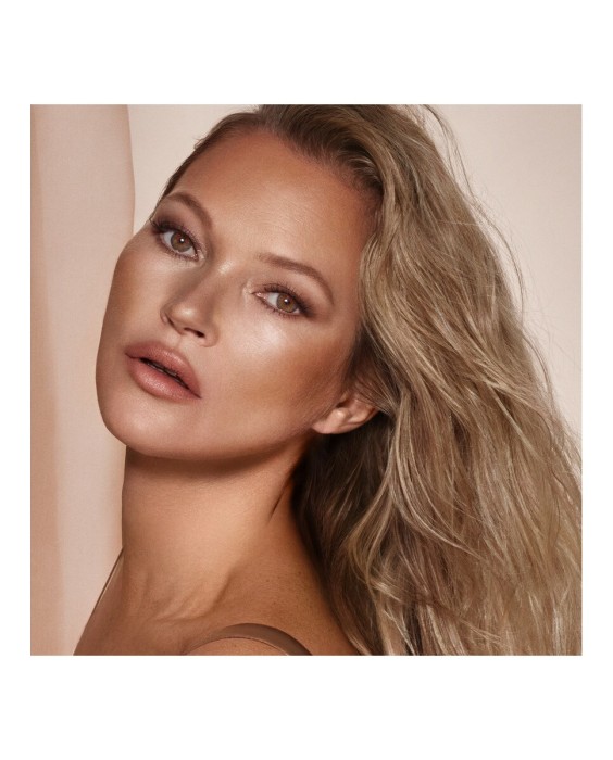 Charlotte Tilbury Charlotte's Beautiful Skin Foundation Тональная основа