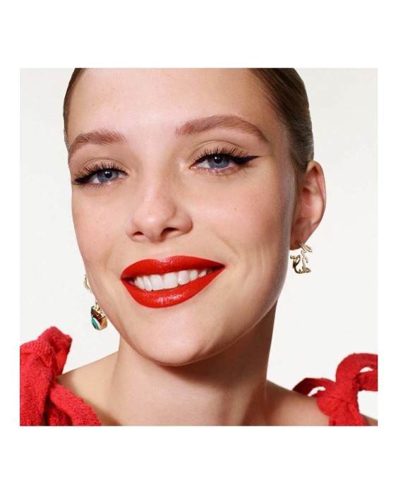 Carolina Herrera Chic Mono Eyeshadow Brillante Тени для век