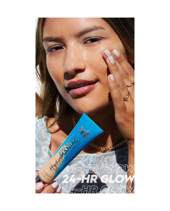 Base de maquillaje Stay Naked Hydromaniac Tinted Glow Urban Decay