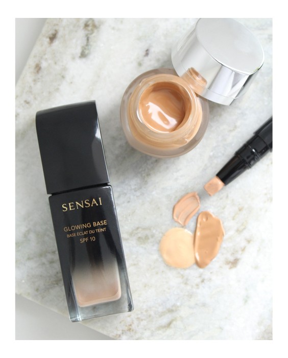 Sensai Foundation Glowing Base база для макияжа