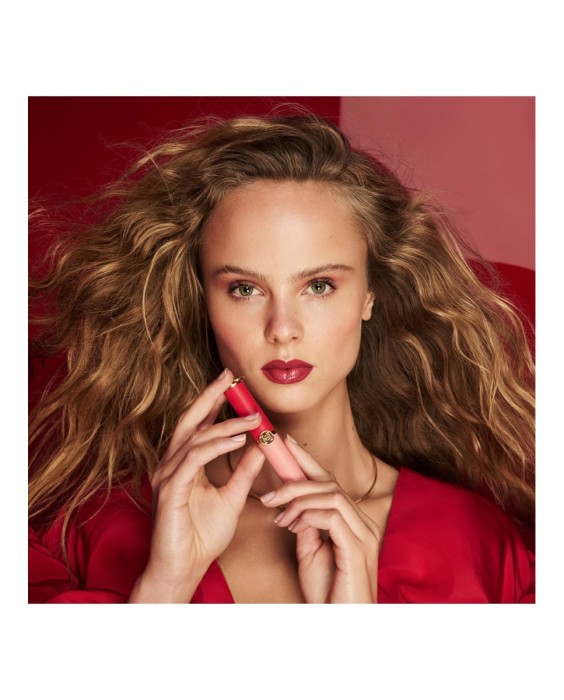 Barra de Labios Good Girl Maxi Glaze Efecto Brillo alto voltaje Carolina Herrera