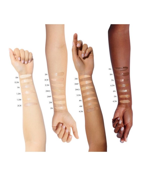 Fondo de maquillaje luminoso 24 h hidratante - clean