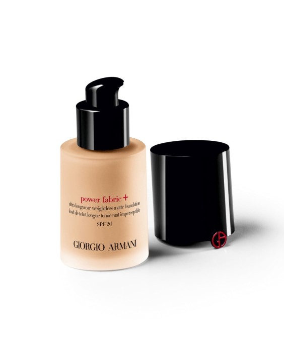 Giorgio Armani Power Fabric + Foundation SPF20  Тональная основа