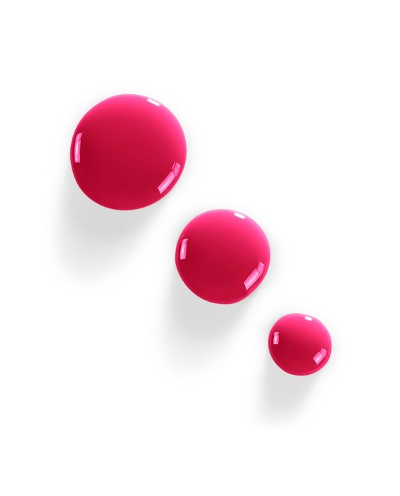 Laca de uñas efecto gel y color couture