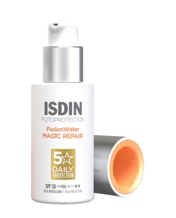 Protector solar antienvejecimiento FotoUltra Age Repair SPF50 50 ml Isdin