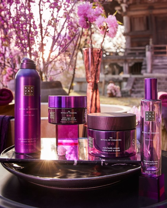 Gel de ducha en espuma The Ritual of Yozakura Foaming Shower Gel 200 ml Rituals