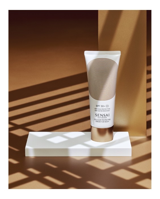 Sensai Silky Bronze Cellular Protective Cream for Body SPF50+ солнцезащитный крем