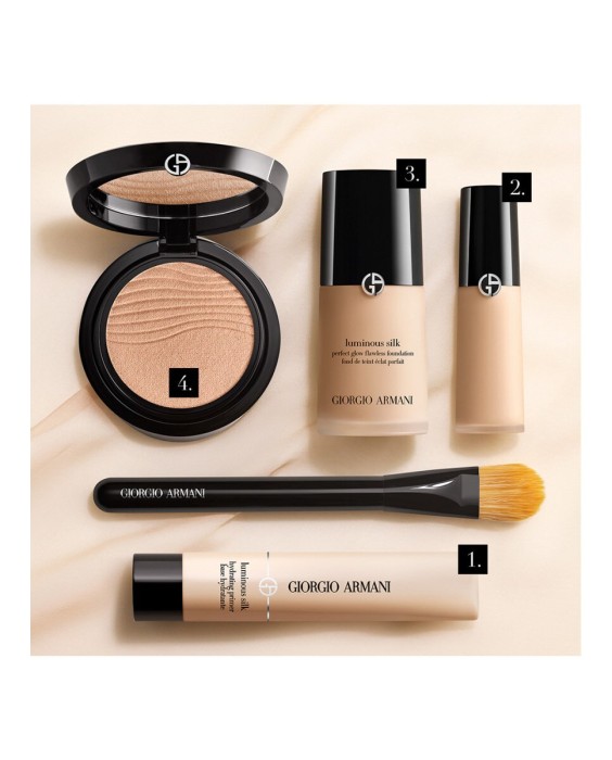 Giorgio Armani Luminous Silk Пудра