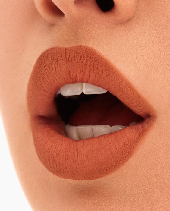 Barra de labios mate 24h larga duracion Locked Kiss M.A.C