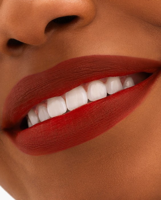 Barra de labios mate 24h larga duracion Locked Kiss M.A.C