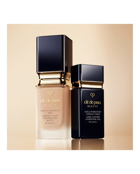 Prebase de maquillaje Long-Lasting Hydrating Veil Clé de Peau Beauté