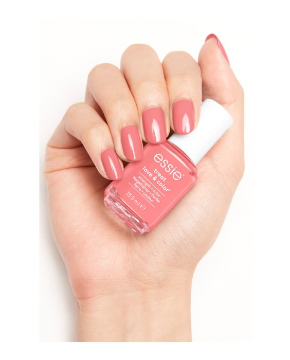 Esmalte de uñas tratamiento y color Treat Love & Color Essie